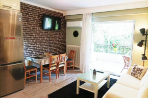 Forest Apartment Salonica